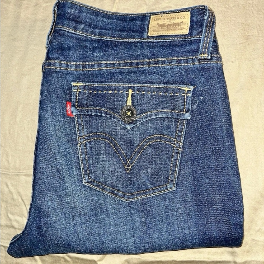 EUC WOMENS LEVI’S 515 BOOTCUT DARK WASH DENIM BLUE JEANS SIZE 12M